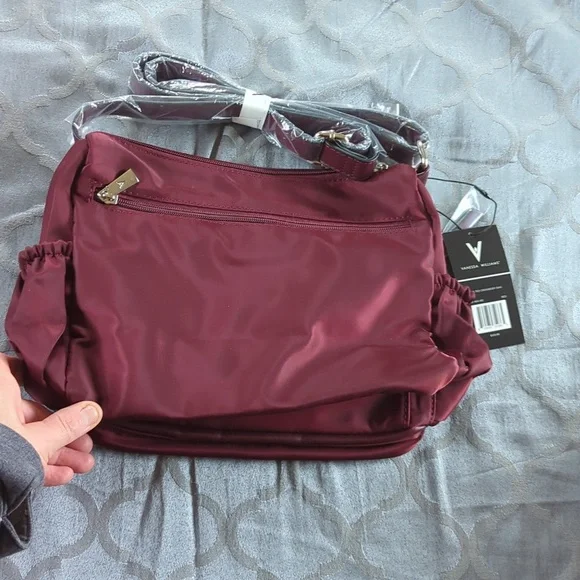 Vanessa Williams Quilted Crossbody Bag - Picture 3 of 3